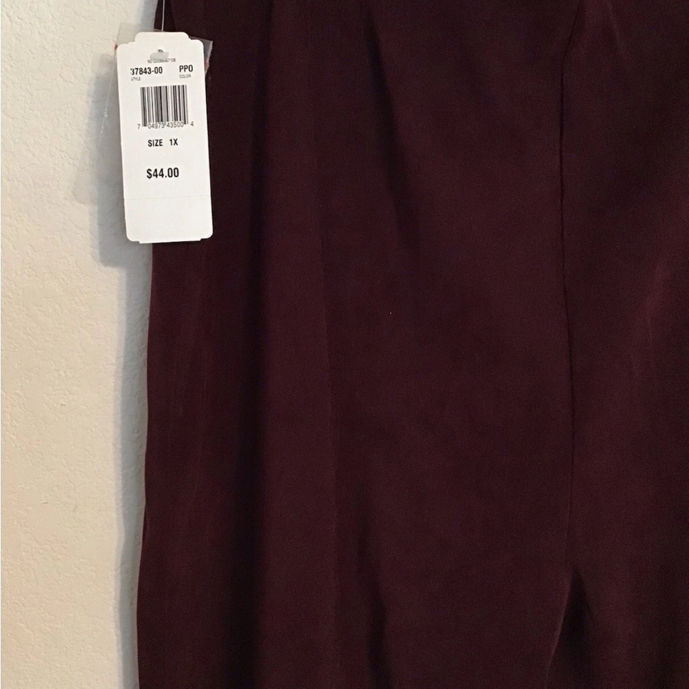 Notations women’s burgundy pants. Size 1X - Picture 7 of 9
